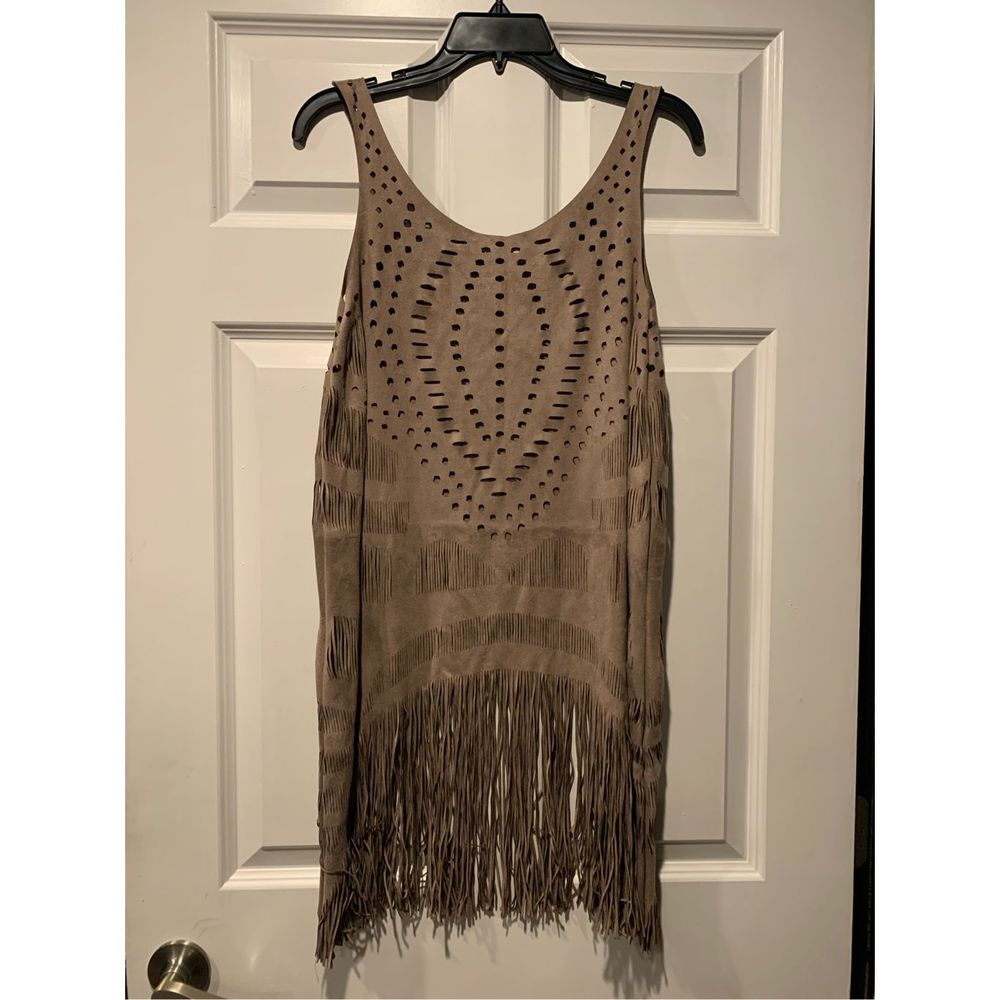 Oragami by Vivian woman’s Sleeveless Top